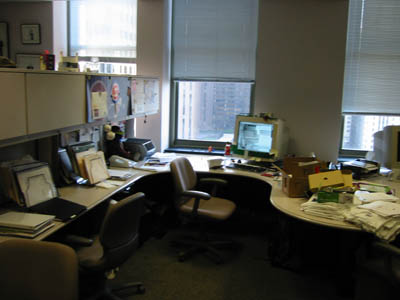 100-0043_IMG